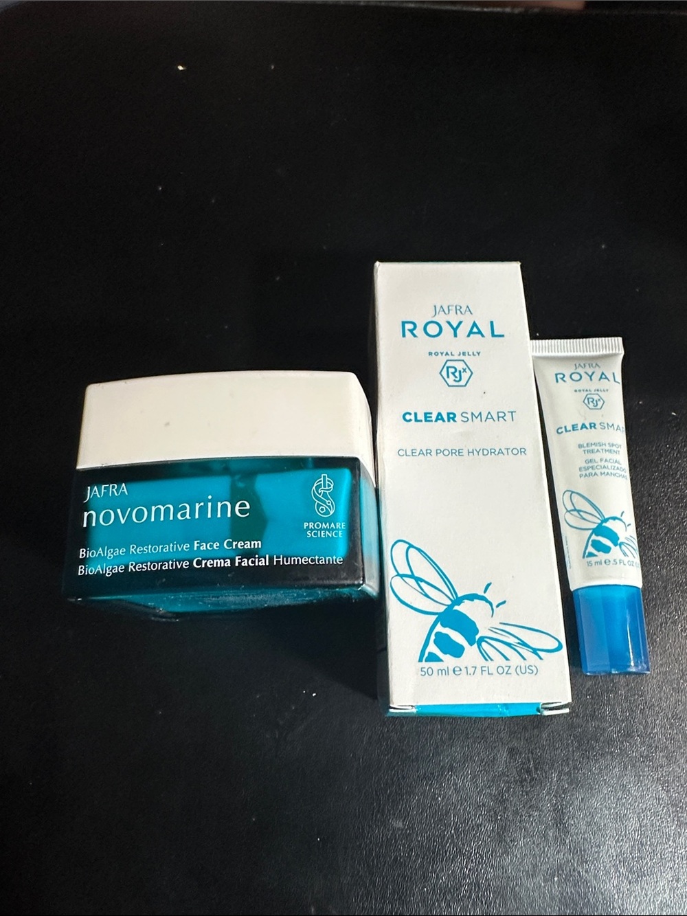 JAFRA Novomarine Face Cream & Royal Clear Smart Duo - Teal and White 3 in a set
